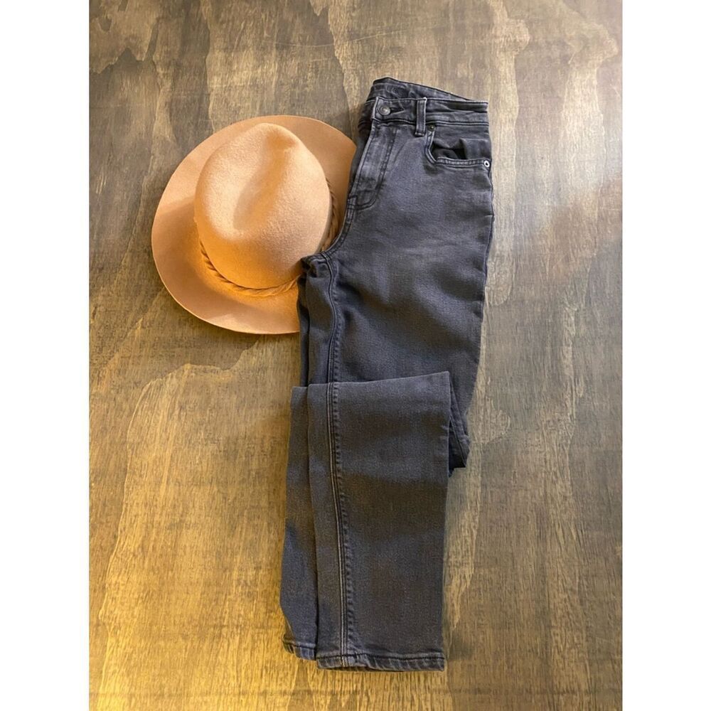 American Eagle High Rise Slim Jeans